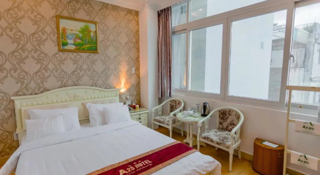 DAHLIALAND SAIGON HOTEL & SWIMMING PooL, Забронировать Отель Отели Хошимина с завтраком, рядом с Музей города Хошимин, Завтраки