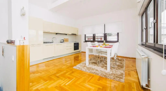 Апартаменты LUXURY 3 story House- BEST VIEW