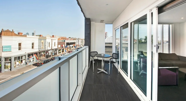 Апартаменты Deluxe Tyrian Serviced Apartments Fitzroy
