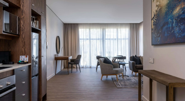 Апартаменты клубные с 2 комнатами Radisson Hotel and Convention Centre OR Tambo Airport
