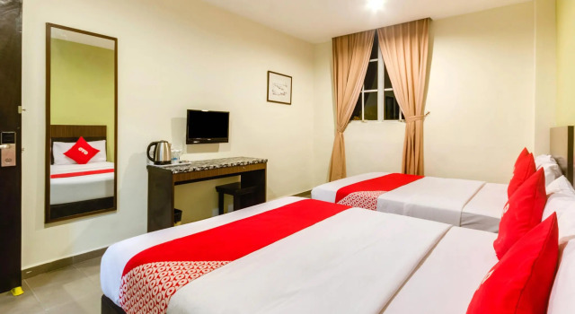 Двухместный номер Deluxe OYO 89948 Hotel Masai Utama