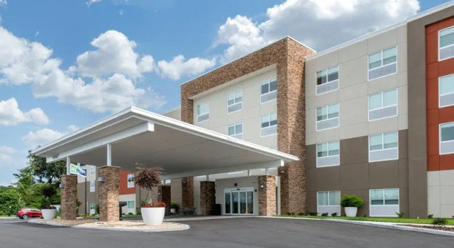 Люкс c 1 комнатой Holiday Inn Express & Suites - Ruskin by IHG