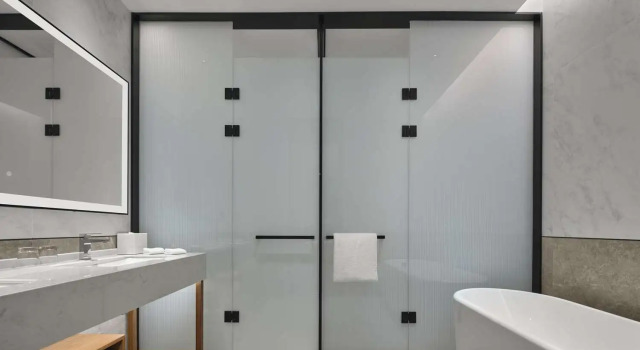 Люкс Deluxe Hilton Garden Inn Huizhou North Railway Station