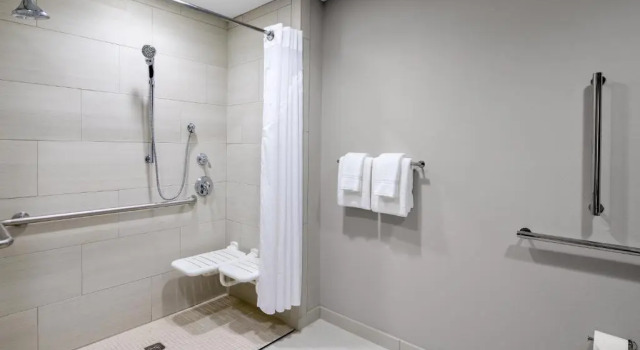 Двухместный номер Deluxe Holiday Inn Express & Suites Lubbock Central - Univ Area by IHG