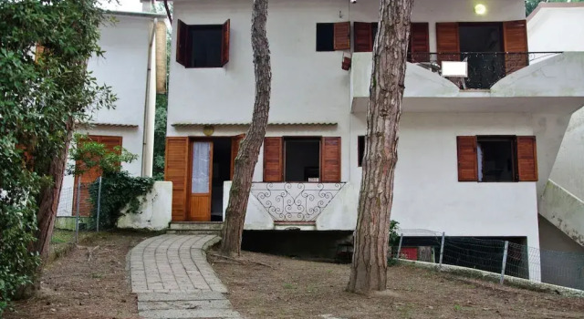 Expansive Apartment in Rosolina Mare near Beach, Prenota Appartamento Hotel a Veneto con parcheggio, Parcheggio