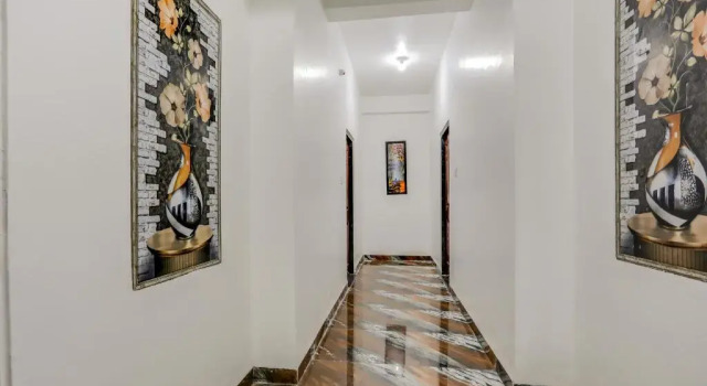 Hotel Arrowcity Inn by OYO Rooms