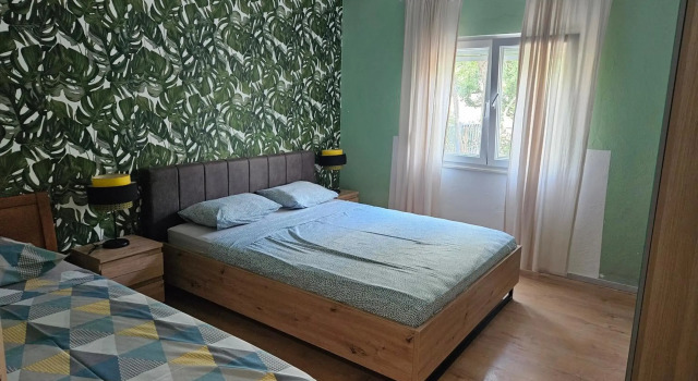 Apartmani Ljuba, Забронировать Отель Рогозница Шибенско-Книнская жупания