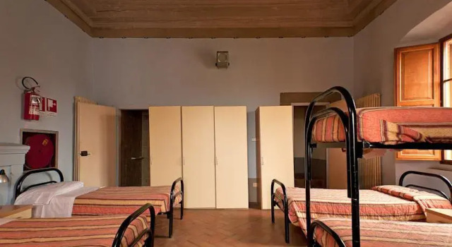 Ostello Ponte dé Medici, Book Hostel / Vandrerhjem Hostels i Val D'Elsa, Hostel / Vandrerhjem