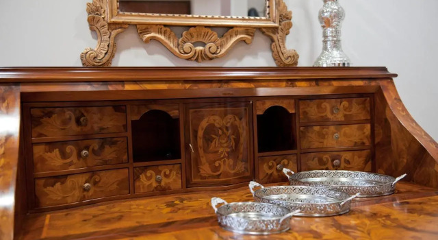 BUREAU