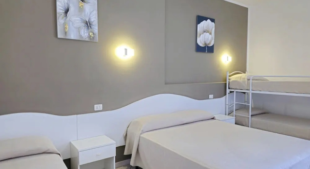 Семейный номер Standard с балконом Hotel Baia del Cigno