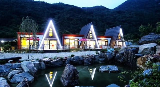 Gangneung W Pension, Boek Hotel Hotels in Gangwon-Do met parkeren, Parkeren