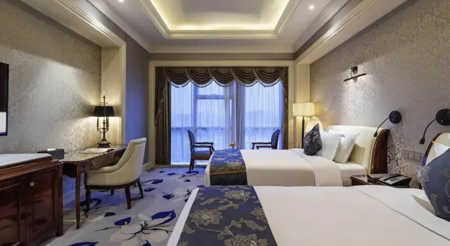 Двухместный номер Superior Grand Mercure Huizhou Huiyang