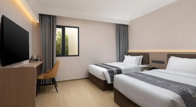 Days Inn by Wyndham Zhuhai Qinglv Road, Забронировать Отель Отели Гуандун 4 звезды, 4*