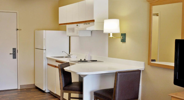 Четырёхместная студия Extended Stay America Suites - San Francisco - San Carlos