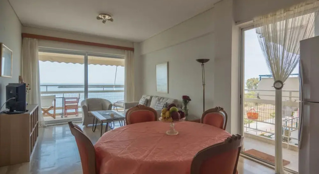 Апартаменты с балконом Seafront Apartment Grace