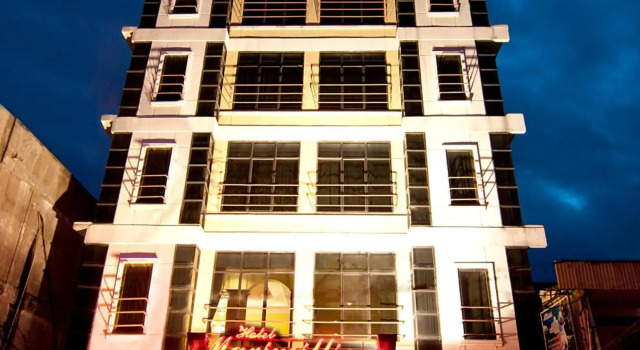 Maximillian Hotel