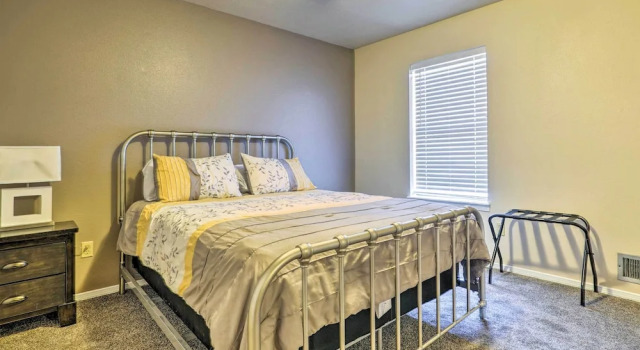 Las Cruces Home ~ 2 Mi to Nmsu Stadium!