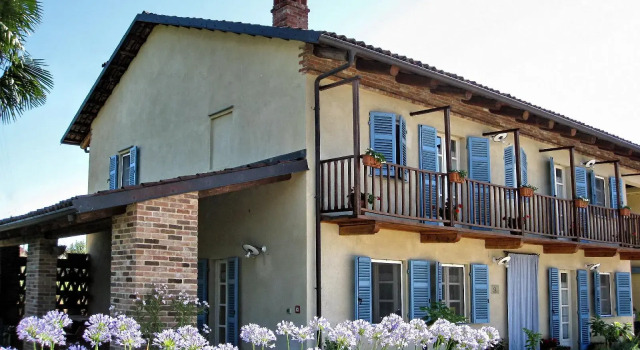 Agriturismo Cascina Ponchietta, Забронировать Фермерский дом Фермерские дома Пьемонта, Фермерский дом