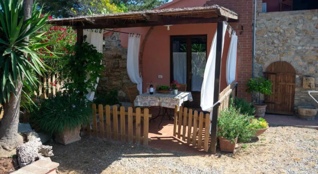 Agriturismo Colle Vento, Забронировать Отель Отели Суверето с парковкой, Парковка