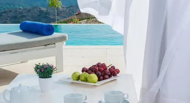 Полулюкс с балконом и с видом на море White Rock of Kos Hotel