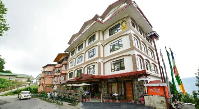Hotel Tarcon, Book Hotel Hotels in Sikkim with Parking, Parking