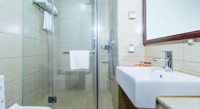 Lingshui Yuxuan Exquisite Parent-child Holiday Hotel (Haiyun Plaza Branch), Prenota Hotel Hotel a Hainan con parcheggio, Parcheggio