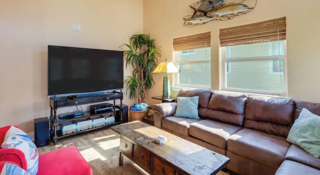 Коттедж Port Aransas Home: Private Pool < 1 Mi to Beach!