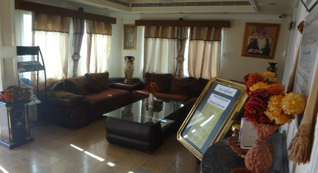 Marina Hotel, Book Hotel Muscat Muscat