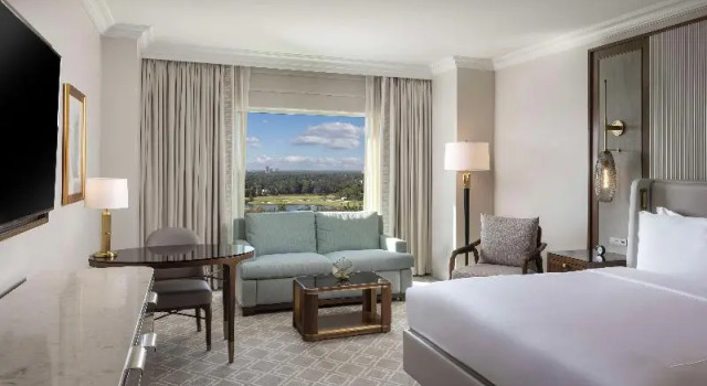 Двухместный номер Deluxe с красивым видом из окна Waldorf Astoria Orlando - An Official Walt Disney World Hotel