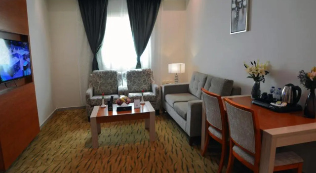 Roof Hotel Apartments, Varaa Huoneisto Hotellit Riyadh Region aamiaisella, Aamiainen