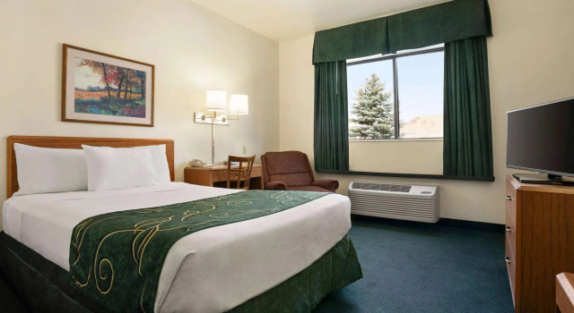 Travelodge by Wyndham Green River WY, Забронировать Отель Грин-Ривер Flaming Gorge