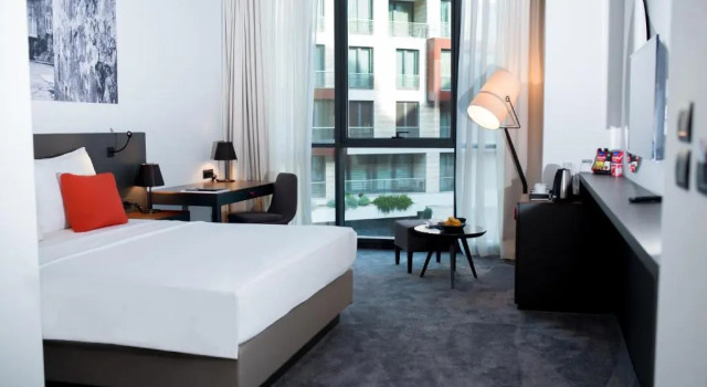Двухместный номер Standard Crowne Plaza Podgorica, by IHG