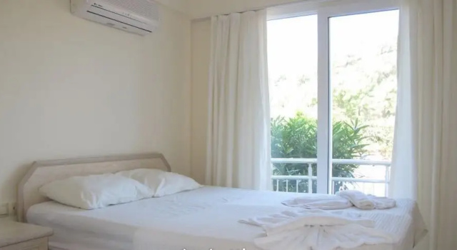 Вилла Villa AQ37 by JoyLettings