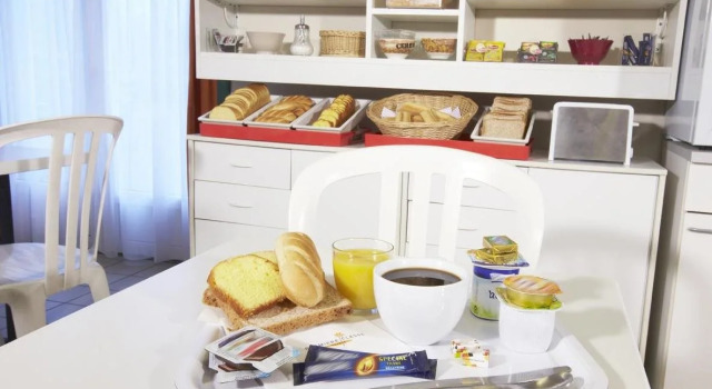 Premiere Classe Grenoble Voreppe, Забронировать Отель Вореп Grenoble Area
