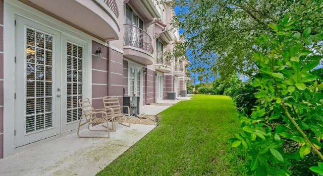 Номер Standard NEW Tastefully Designed Town Home. Close to Attractions, Steps From Convention Center! 3br/3ba #3vc138