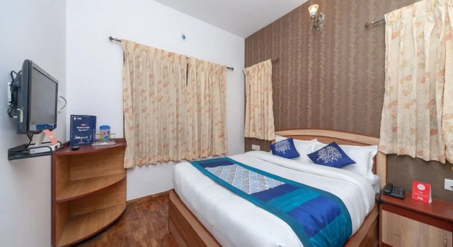 OYO 16645 Hotel Grand Palace, Забронировать Отель Отели штата Тамилнада с завтраком, Завтраки