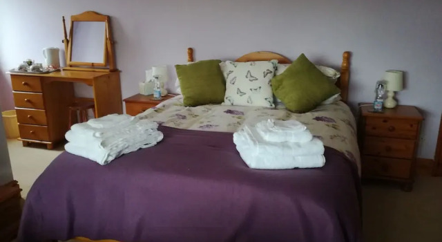 Black Mountain View Self Contained Guest Accommodation, Забронировать Гостевой дом Гостевые дома Гламорган, Гостевой дом