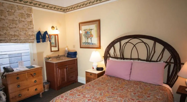 Номер Standard The Willows Inn