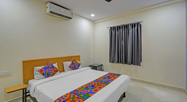 Номер Deluxe Fabhotel La Vista Inn Grand