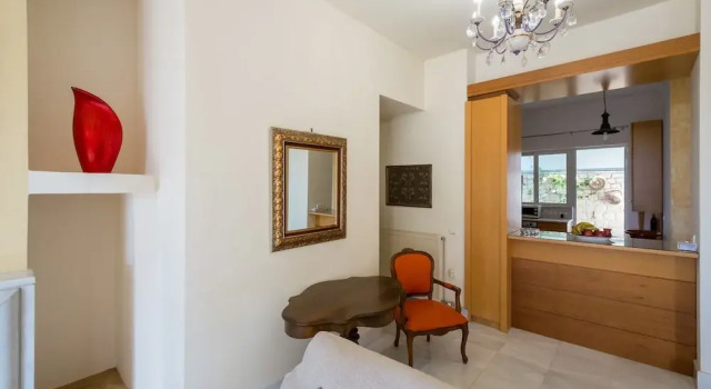 Steps to the beach family Home in Agioi Apostoloi