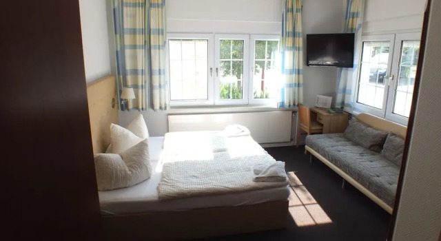 Трёхместный номер Standard Seehotel & Restaurant Karlslust
