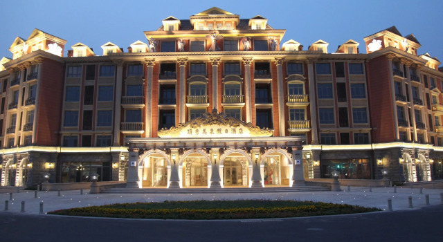 Spring Legend Holiday Hotel, Book Hotel Hoteller i Beijing Province med parkering, Parkering