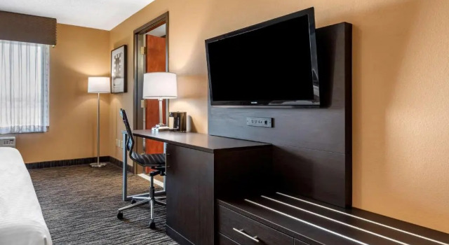 Люкс Best Western the Inn at the Fairgrounds