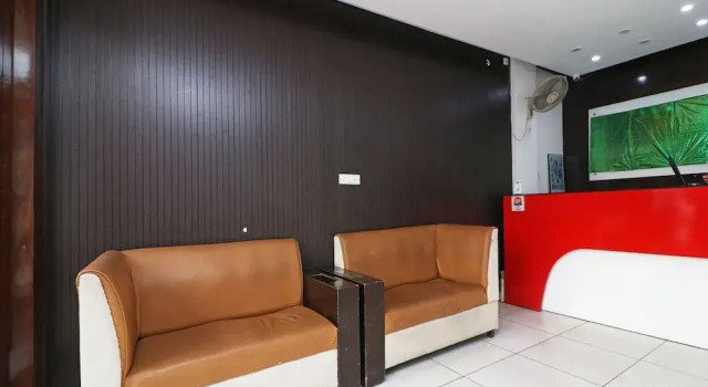 OYO 22977 Hotel Alpine, Varaa Hotelli Thanesar Haryana