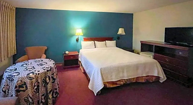 Номер Classic Portside Inn & suites