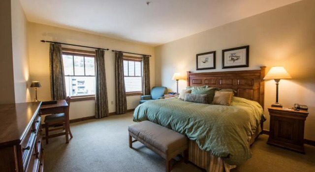 Номер Standard c 1 комнатой The Lodge at Mountaineer Square, A Vail Resorts Property
