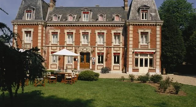 Château Corneille, Varaa Hotelli  