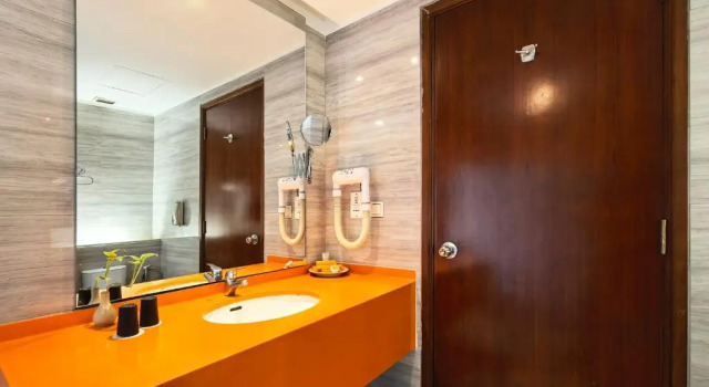 Deluxe Zimmer Grand Candi Hotel