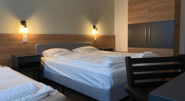 Трёхместный номер Deluxe Ludwig Hotel