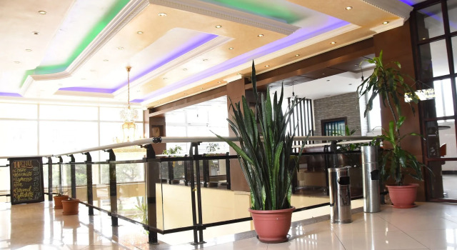 Presidential Hotel, Boek Hotel Hotels in Bole met ontbijt, Ontbijt